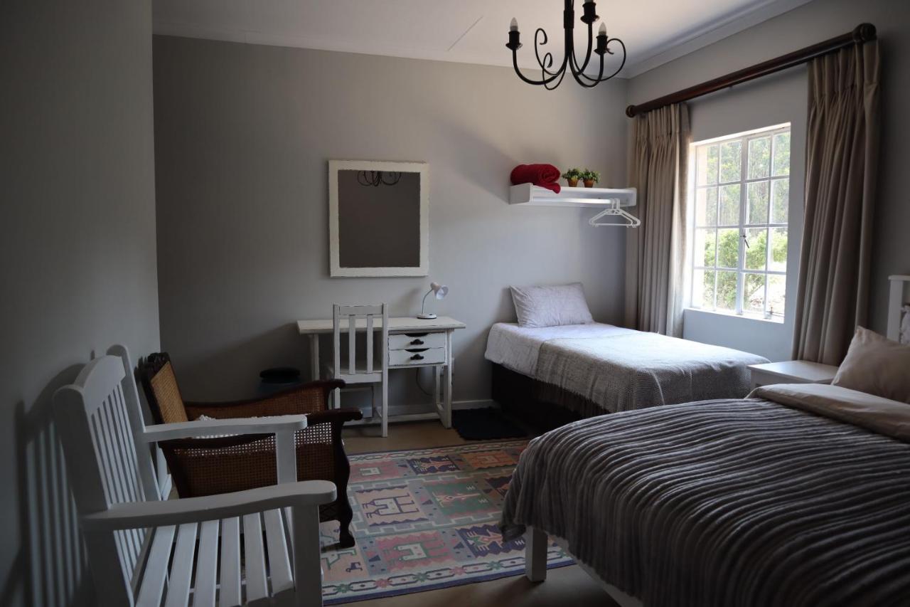 Rocks & Roses Farm Stay Lochiel Exterior foto